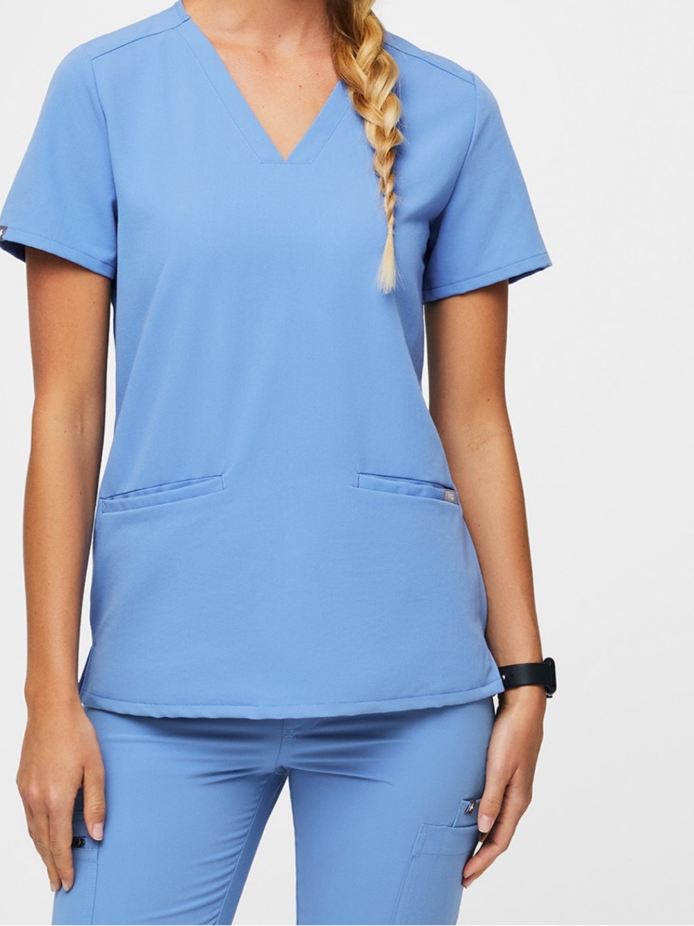 Figs Women's Short Sleeve V-Neck Scrub Top in Blue